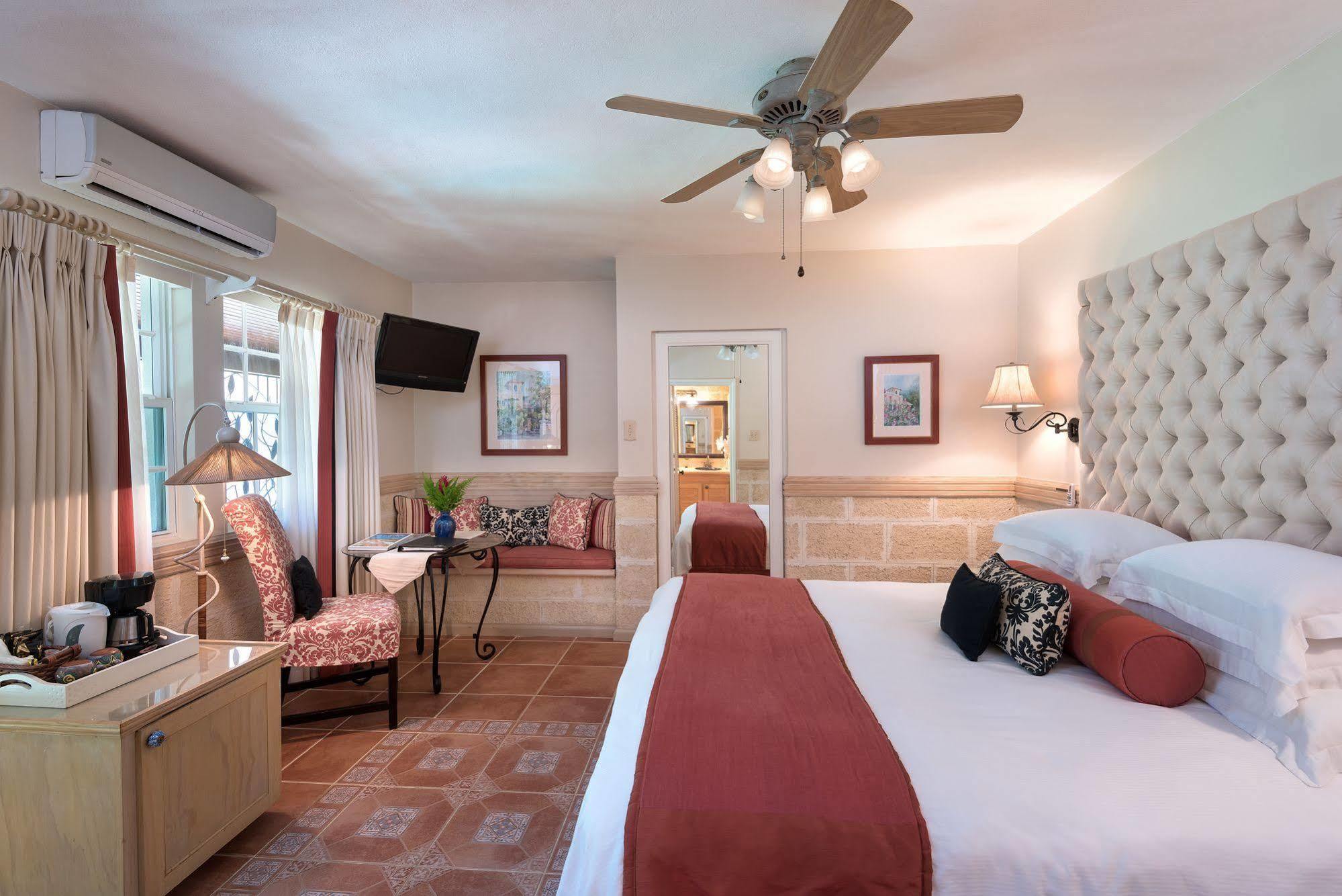 Little Arches Boutique Hotel - Adults Only Oistins Luaran gambar