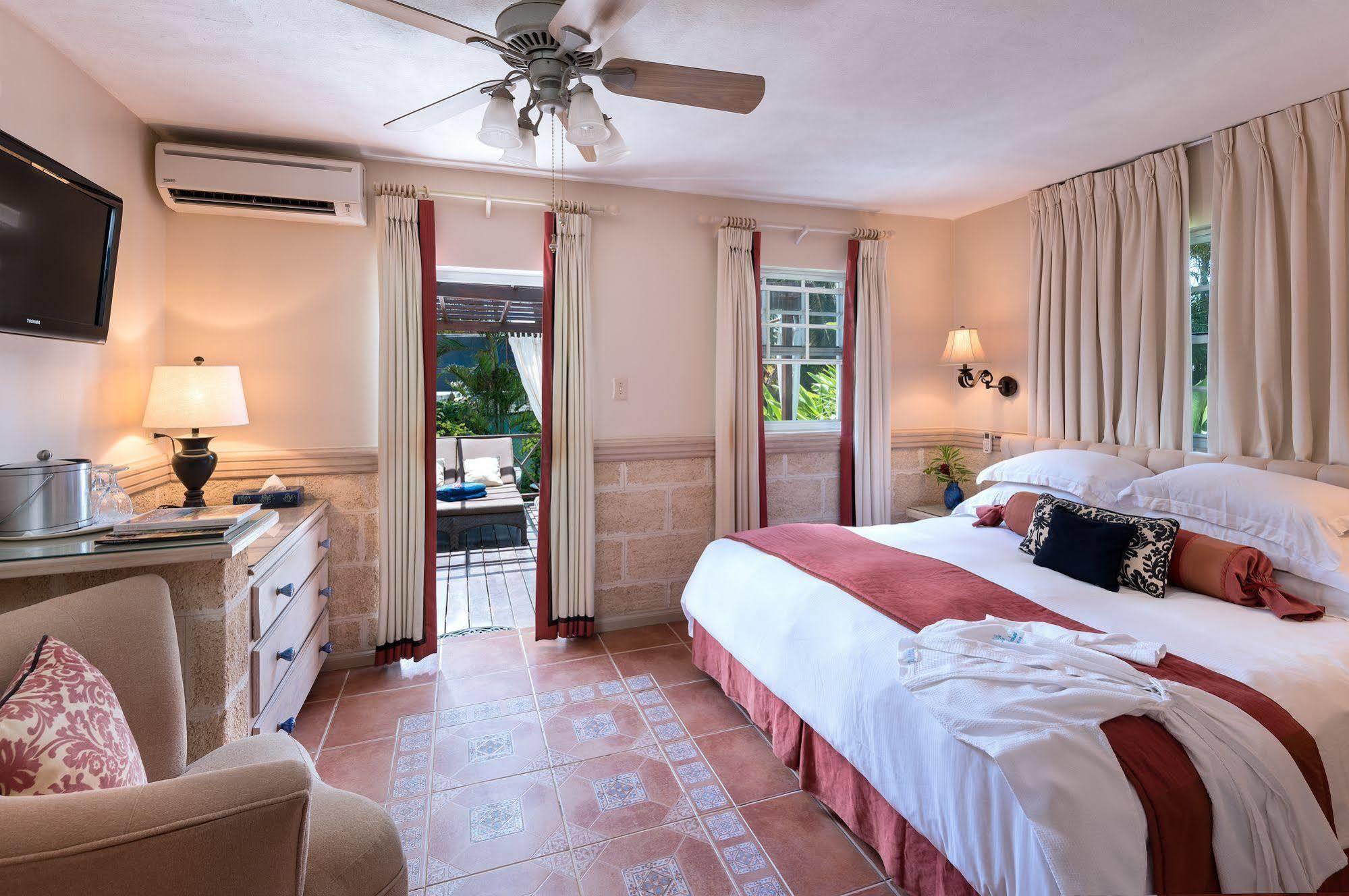 Little Arches Boutique Hotel - Adults Only Oistins Luaran gambar