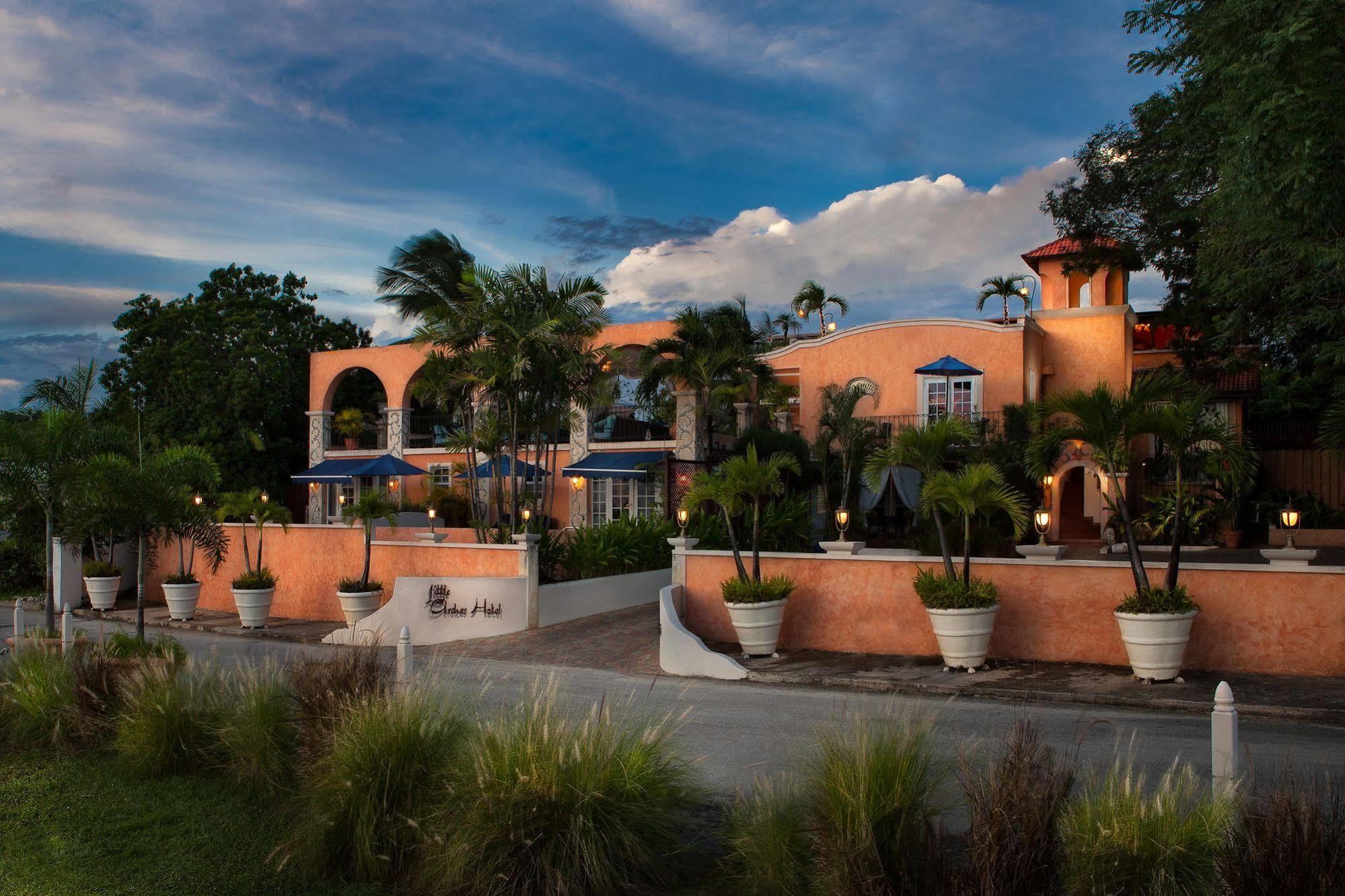 Little Arches Boutique Hotel - Adults Only Oistins Luaran gambar
